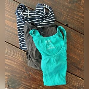 Maternity tank tops bundle